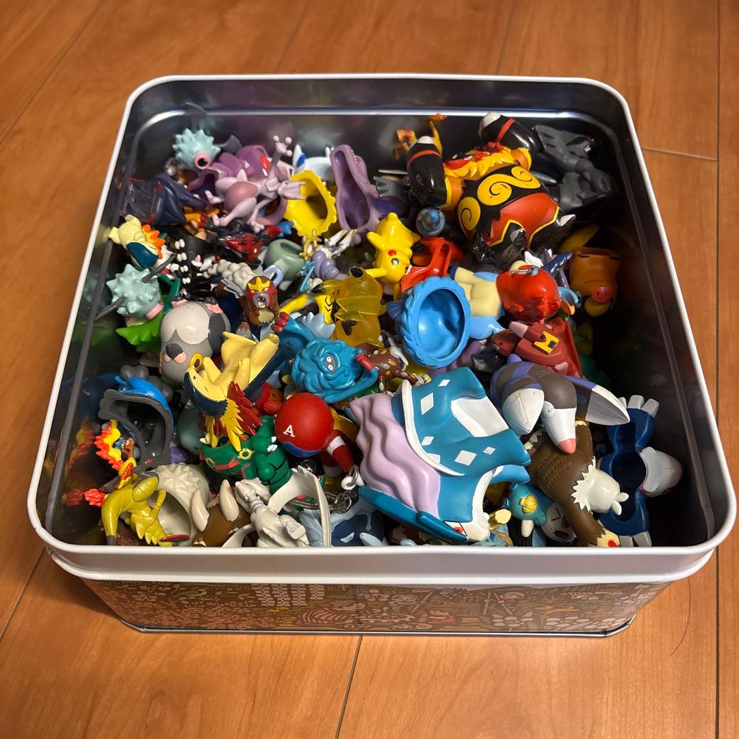 ポ*ラ様 ポケモン指人形詰め合わせ➕おまけ付き(商品説明と写真をご覧ください)