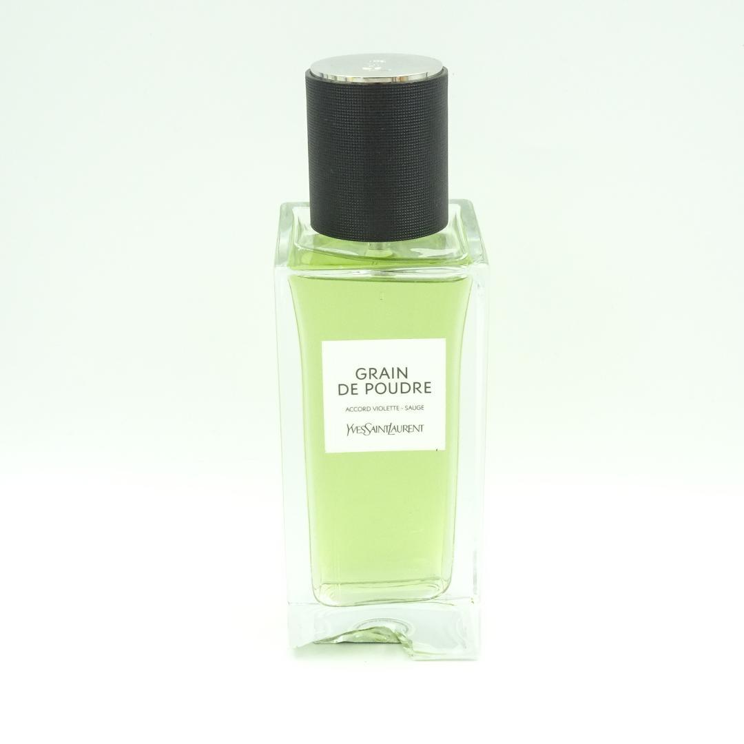 イヴ・サンローラン　ル　ヴェスティエール　デ　パルファム　グレインドプードル