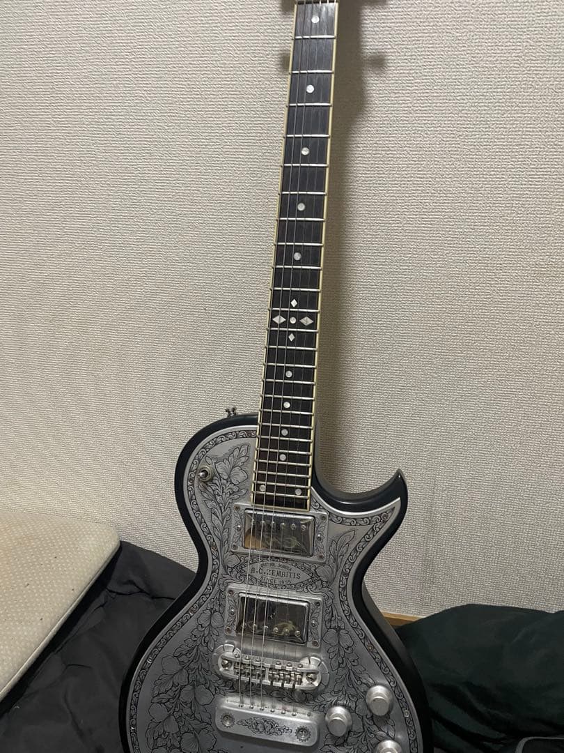 ギター Zemaitis
