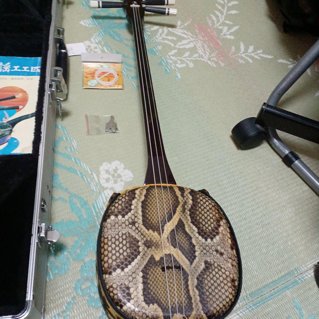 沖縄三線 工工四 予備弦 三線ケース 鍵 蛇本革