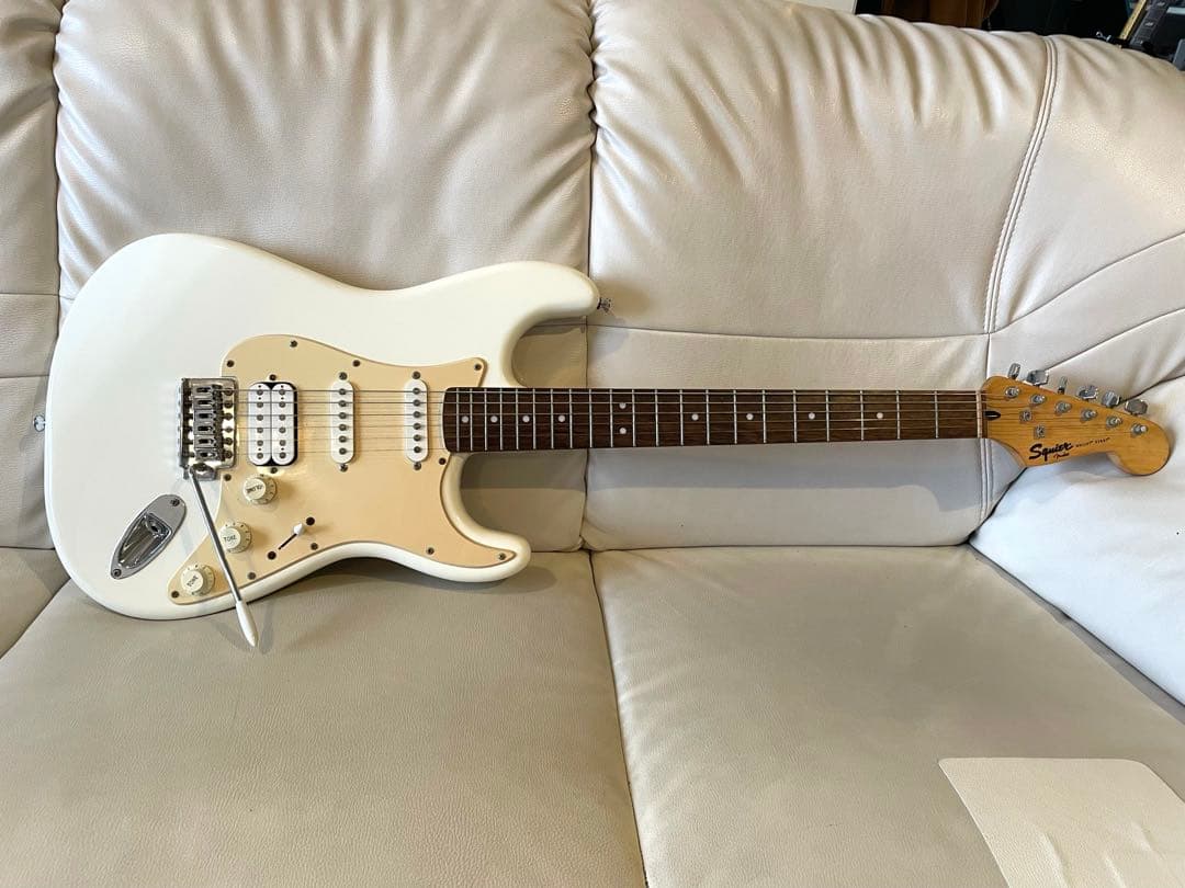 ギター Squire Stratocaster