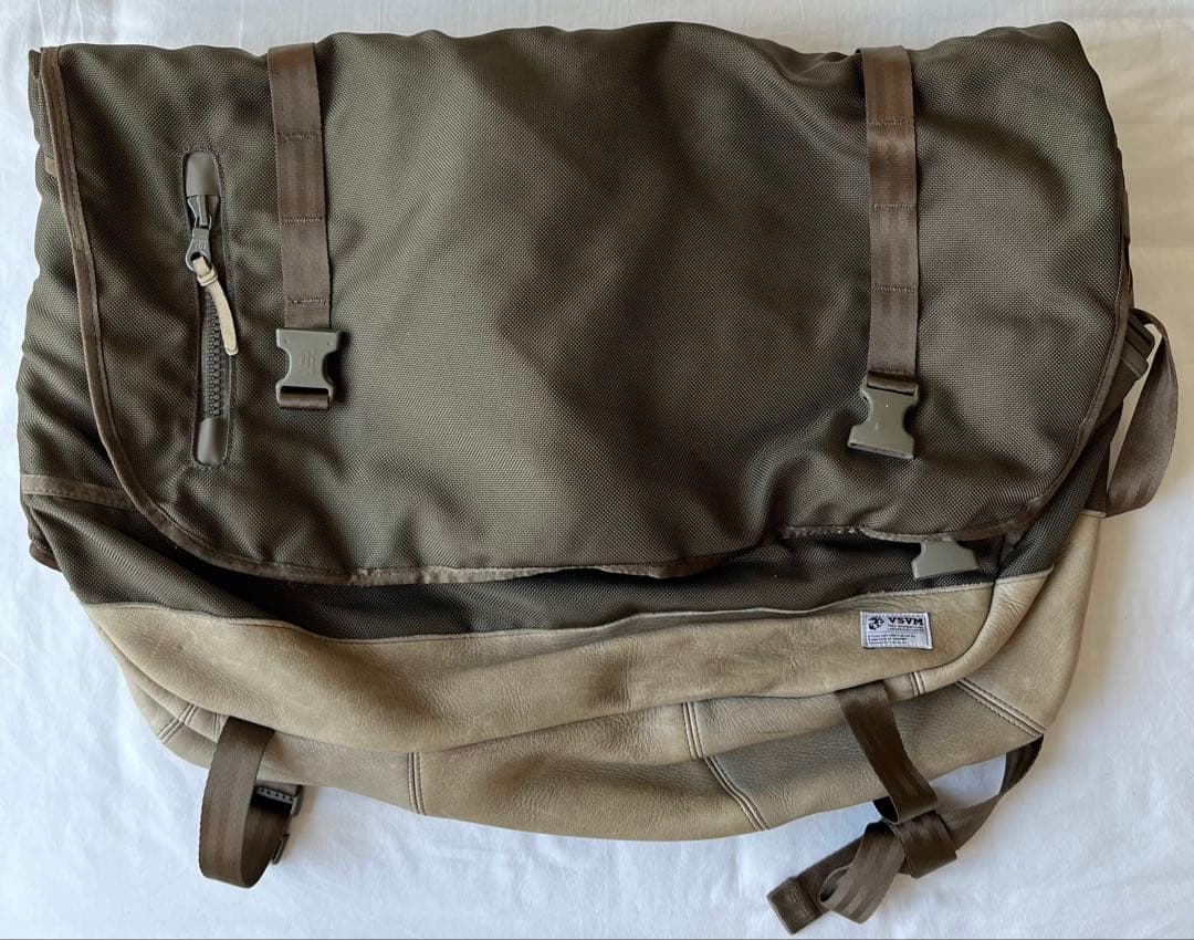 visvim 【ビズビム】メッセンジャーバッグ 00s 18l