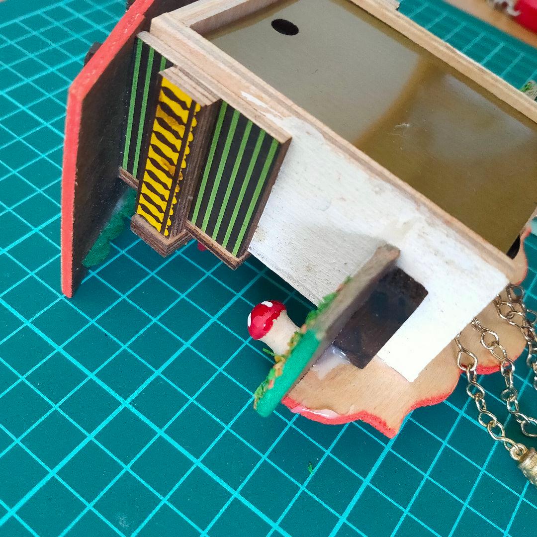 西ドイツ/エングストラー社製】森の時計 ゼンマイ巻 ミニチュア鳩時計