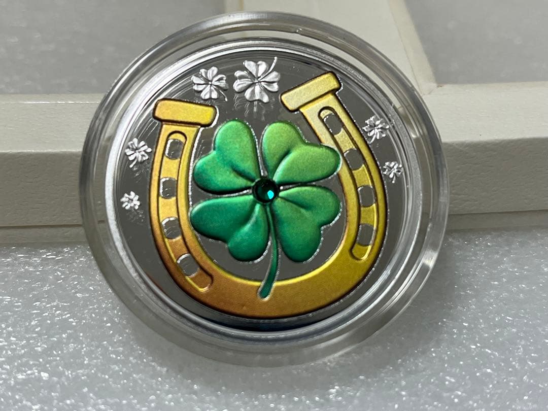 2022　カメルーン　幸運の四つ葉のクローバー　クリスタル　銀貨　