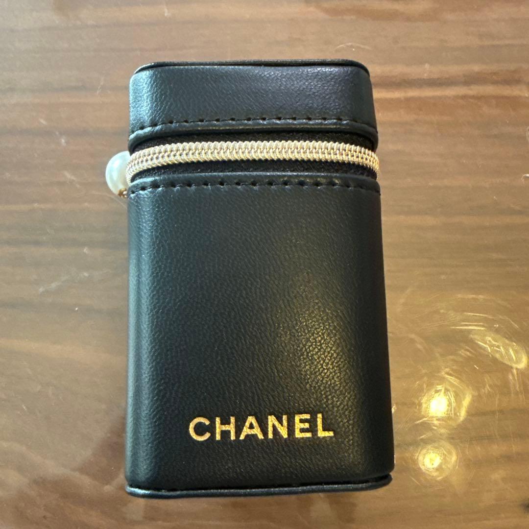 ‼️入手困難‼️ CHANEL ブラックレザー リップケアケース 210.jpg