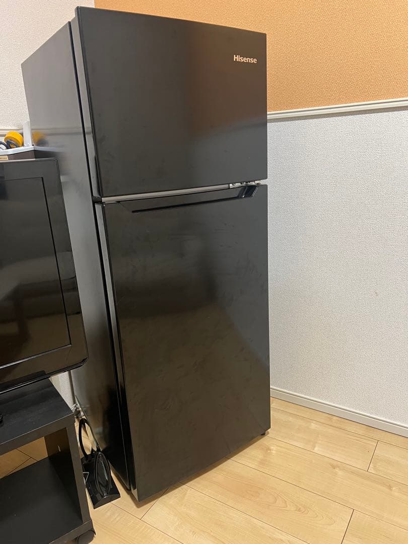 【Hisense】小型冷蔵庫 120L HR-B12J1B※配送料別 HR-B12J1B | ハイセンスジャパン株式会社