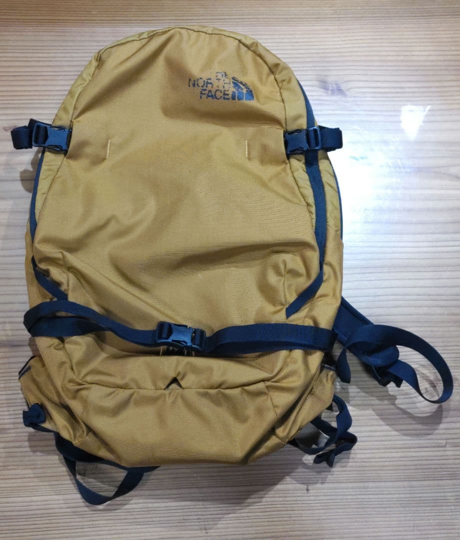 チュガッチ18　ノースフェイス　スノーボード　 CHUGACH18　匿名