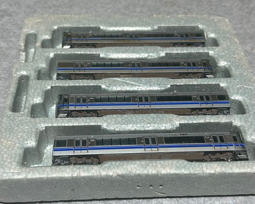 521系（3次車・4次車）２編成セット　　　　※Nゲージ 521系 (3次車) 2両セット (2両セット) (鉄道模型) - ホビーサーチ 鉄道