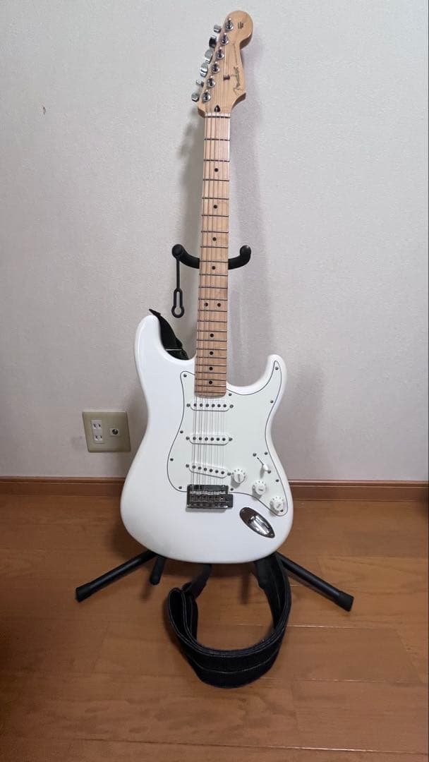 ギター Fender Player Stratocaster Polar White