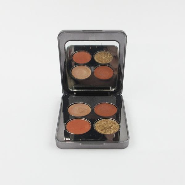 ロエンビューティー アイシャドウパレット　EYES ON ME