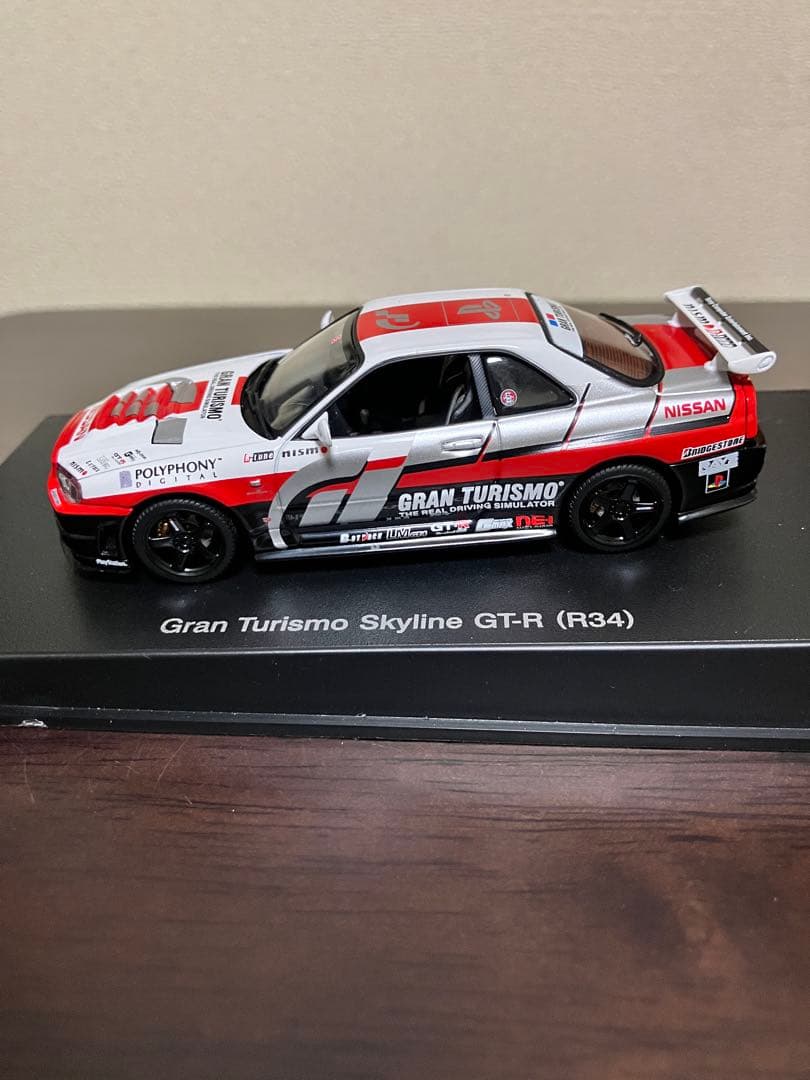 オートアート Gran Turismo Skyline GT-R (R34)
