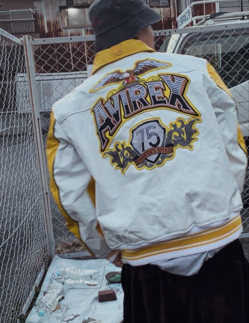 avirexレザージャケット