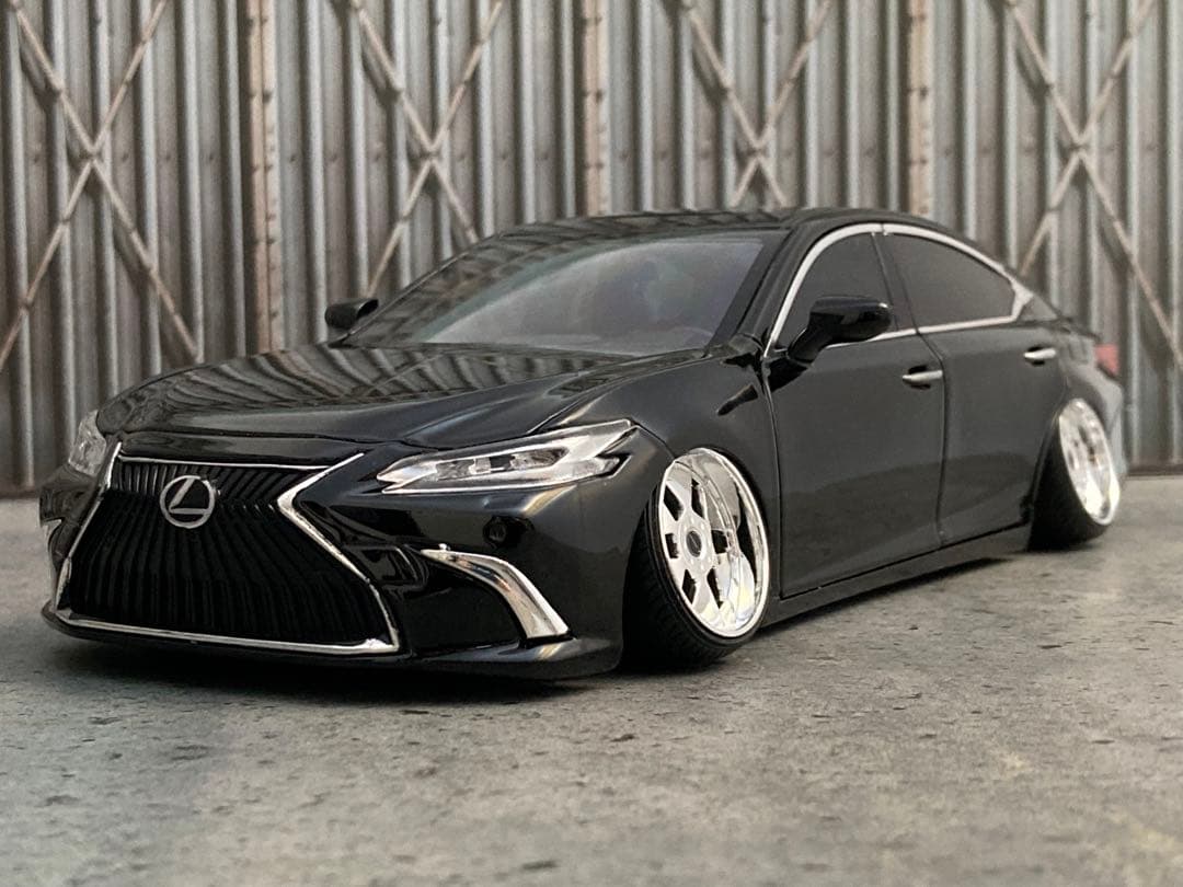 リュウ　1/24 LEXUS ES300h（カスタム品）