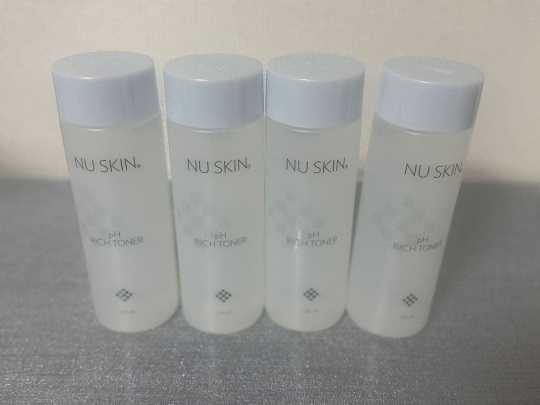 ニュースキン　PHリッチトーナー　4本セット　新品未開封
