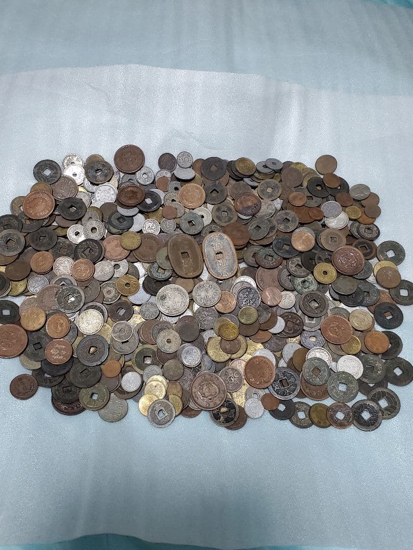古銭 銀貨 雑銭　たっぷり約３１００g　まとめ売り 古銭まとめ 約610g 雑銭まとめ 近代貨幣 アンティーク 【アルミ貨なし