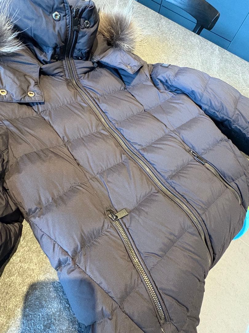 TATRAS ファー付きロングダウンジャケット TATRAS（タトラス） ダウン ダウンコート ダウンジャケット イヴォッタ