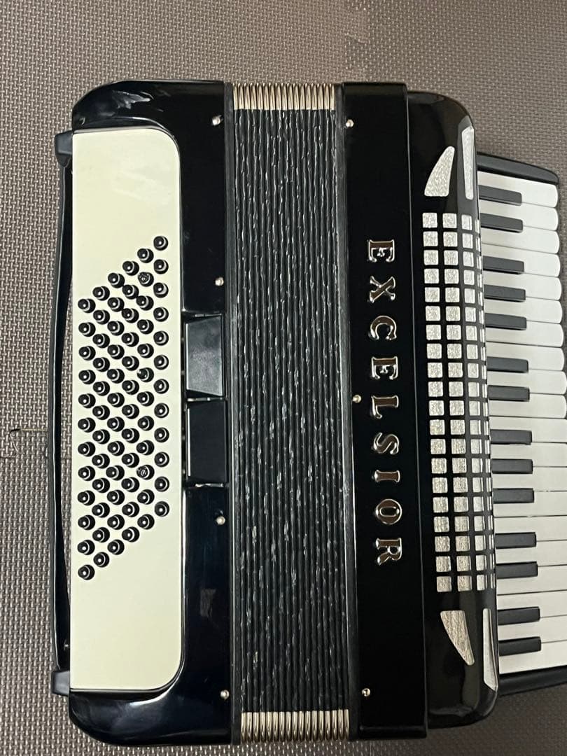 美品・良好】EXCELSIOR 272E アコーディオン - メルカリ