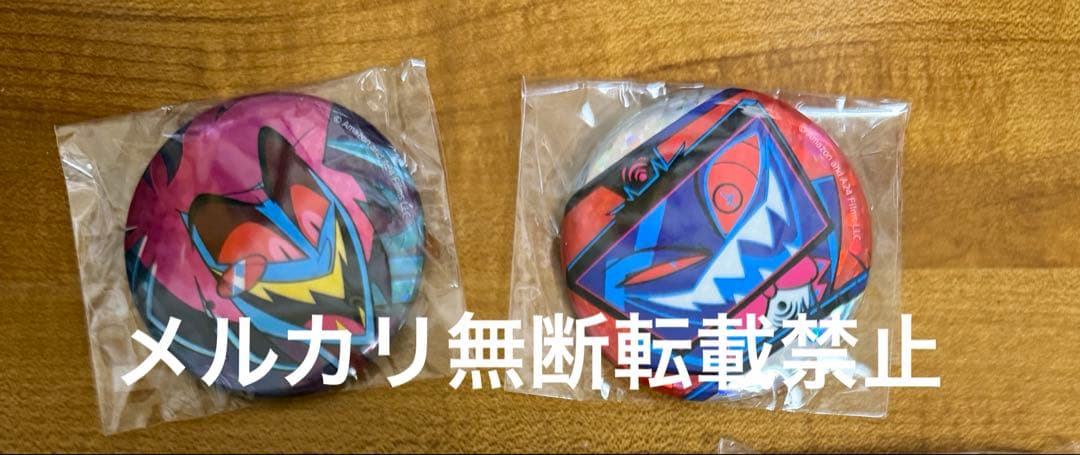 ハズビンホテル ポップアップ アラスター ヴォックス 缶バッジ ホログラム