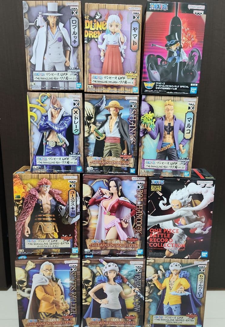 ワンピース アクションフィギュア 12体セット ワンピース】S.H.フィギュアーツ『マーシャル・D・ティーチ -四皇