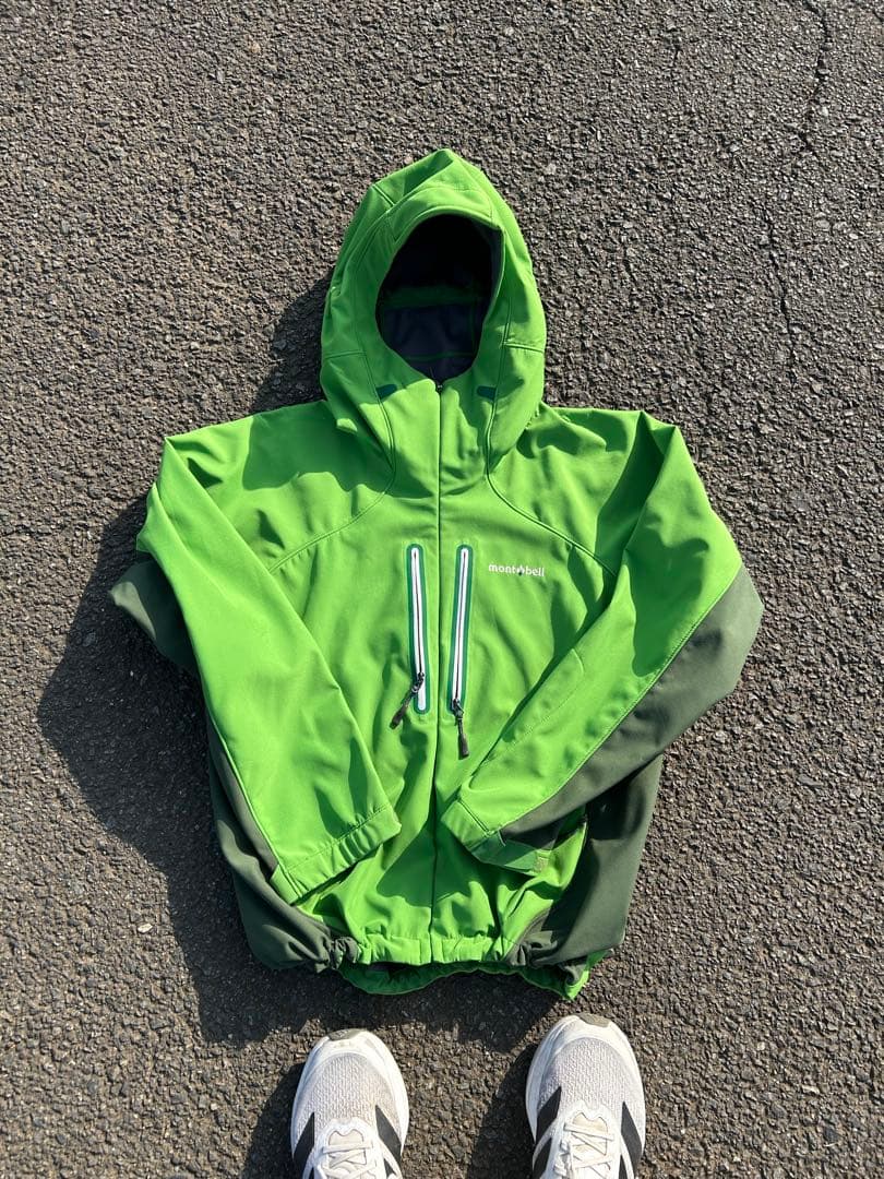 montbell soft shell jacket y2k 刺繍 montbell tech shell jacket y2k gore-tex - メルカリ