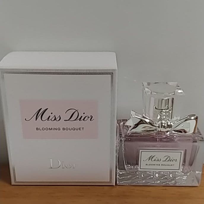 ミス ディオール ブルーミング ブーケ オードトワレ