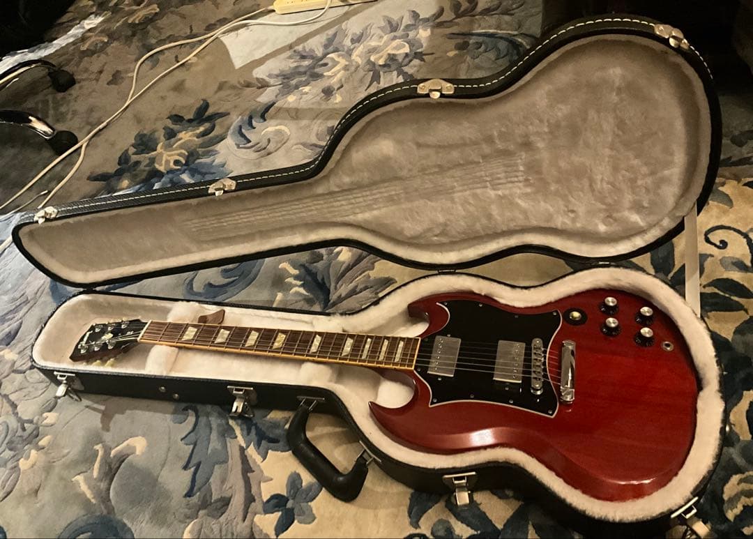ソ*ラ様 Gibson SG Standard エレキギター 赤色 ハードケース