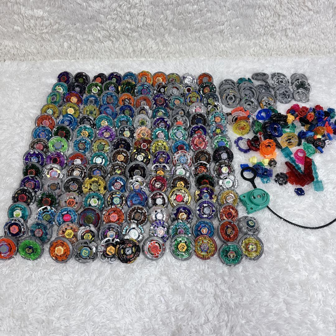 【入手困難】メタルファイトベイブレード 計129点 引退品 まとめ 大量 付属品