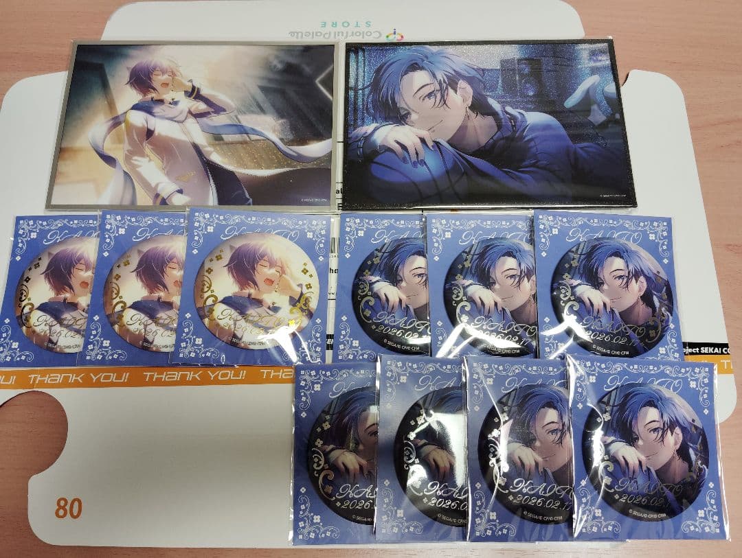 はぴこれ プロセカバースデーギフトシリーズ2025 KAITO色紙缶バッジセット