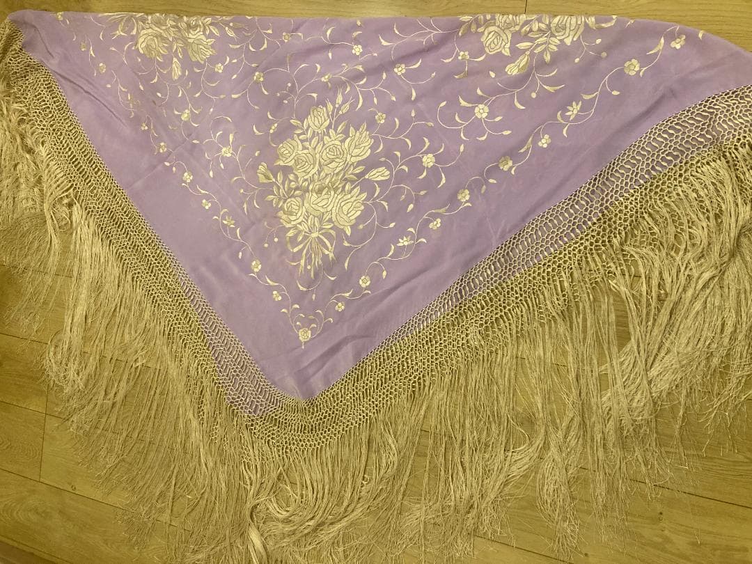 【新品・未使用】フラメンコ マントン ラベンダー・ゴールド 110cm