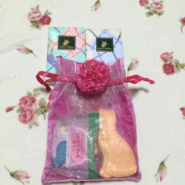 タオル  入浴剤のセット  800円