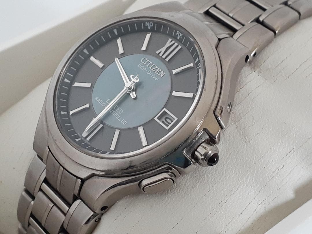 【高級・チタンモデル】CITIZEN エクシード エコ・ドライブ電波時計 稼働品