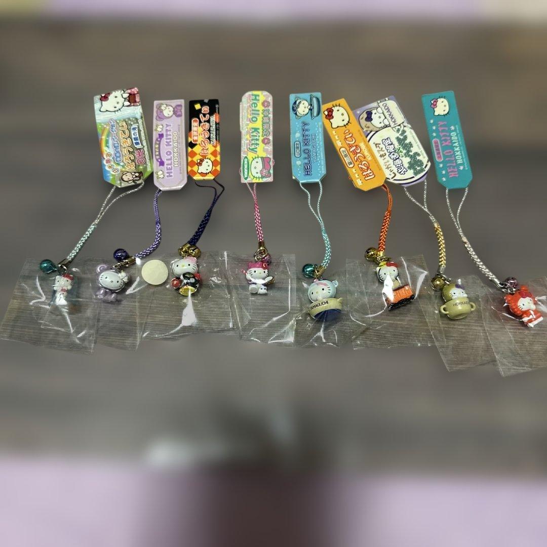 ご当地キティ ストラップ8個セット