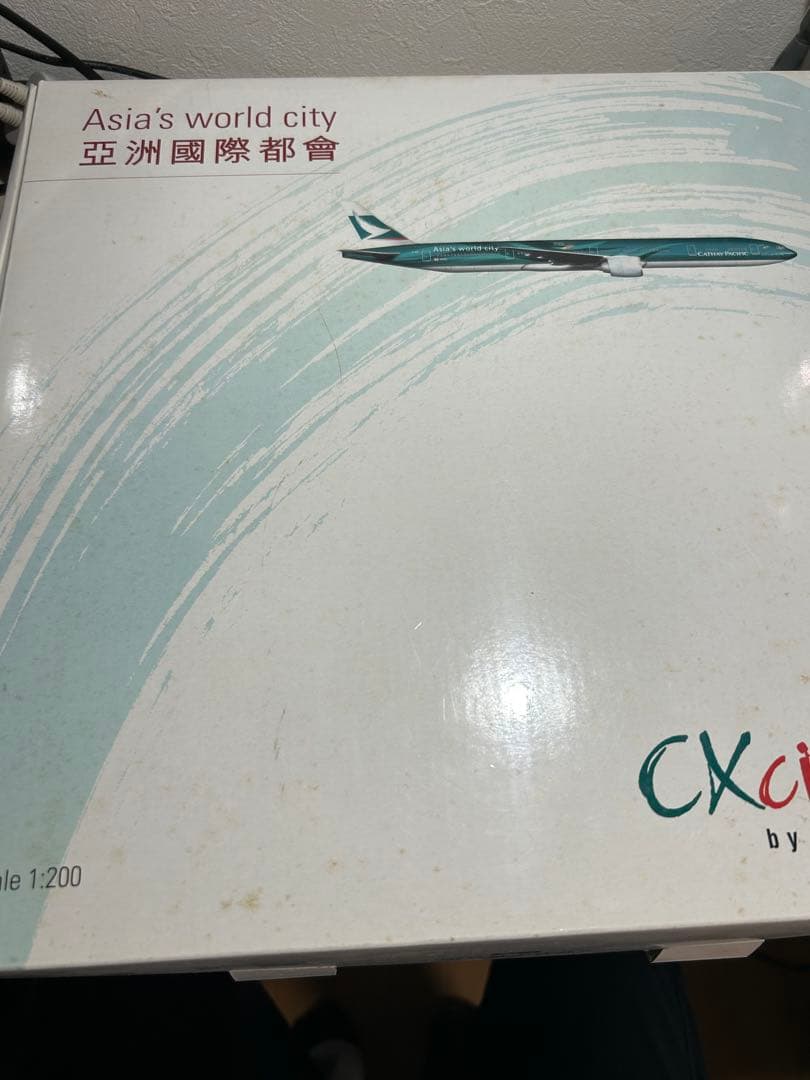 希少品！特別塗装機！！CX 777-300ER 1/200モデル 希少品！特別塗装機！！CX 777-300ER 1/200モデル - メルカリ