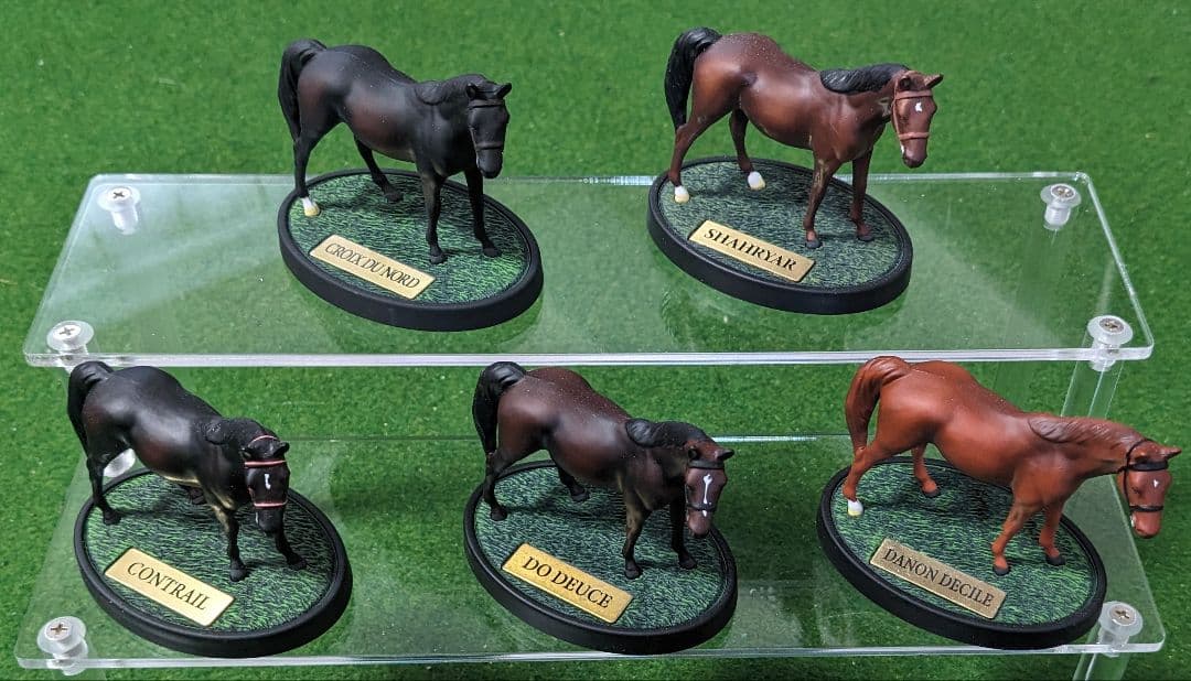 ホースフィギュア　ダービー馬5体　ドウデュース　ダノンデサイル　コントレイル他 ホースフィギュア ドウデュース - 競馬グッズの通販サイト ノーザン