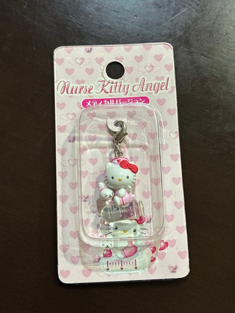 ご当地キティ　ファスナーマスコット　メディカルバージョン　ナース　キティ