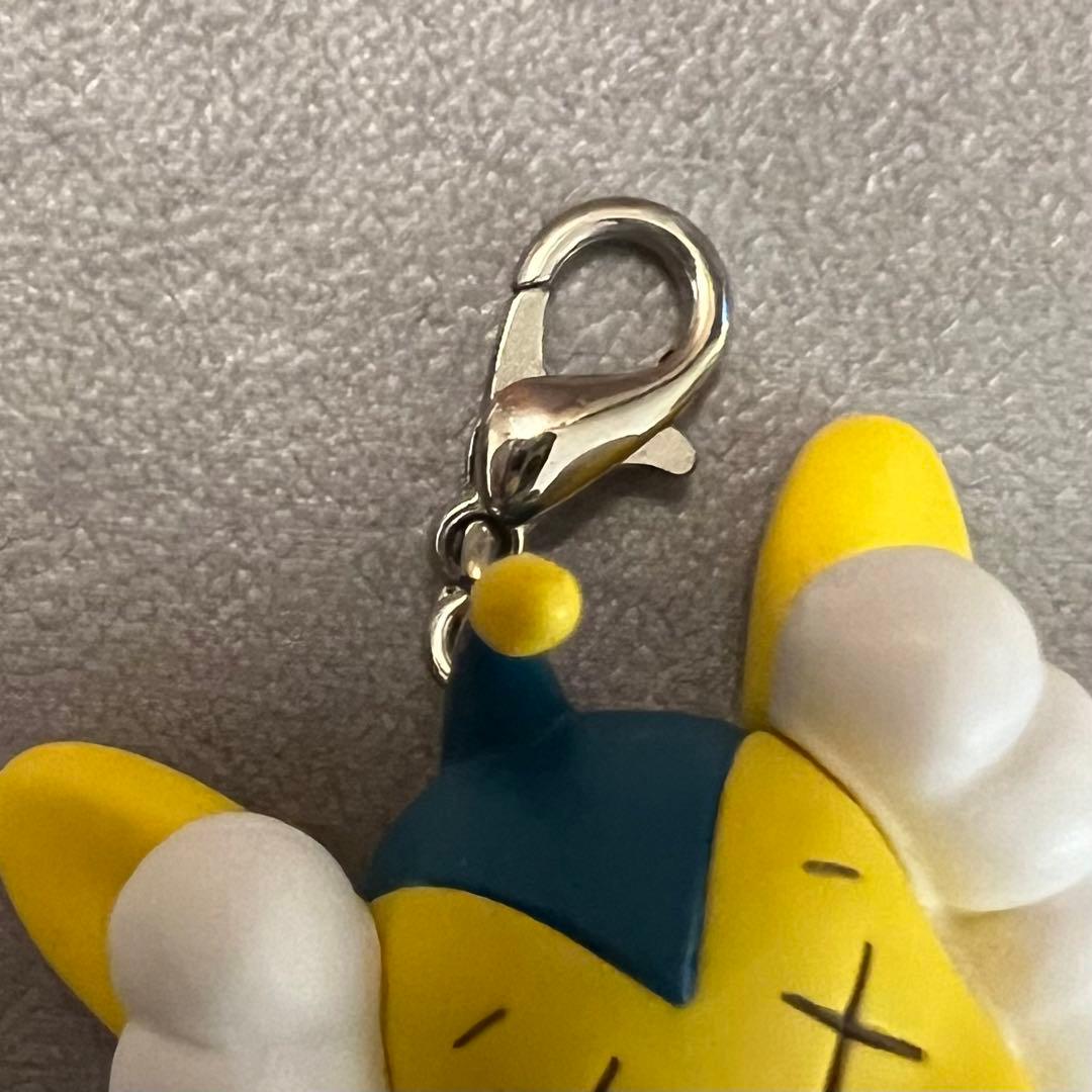 希少☆KAWSピーポくん キーホルダー2個セット - メルカリ