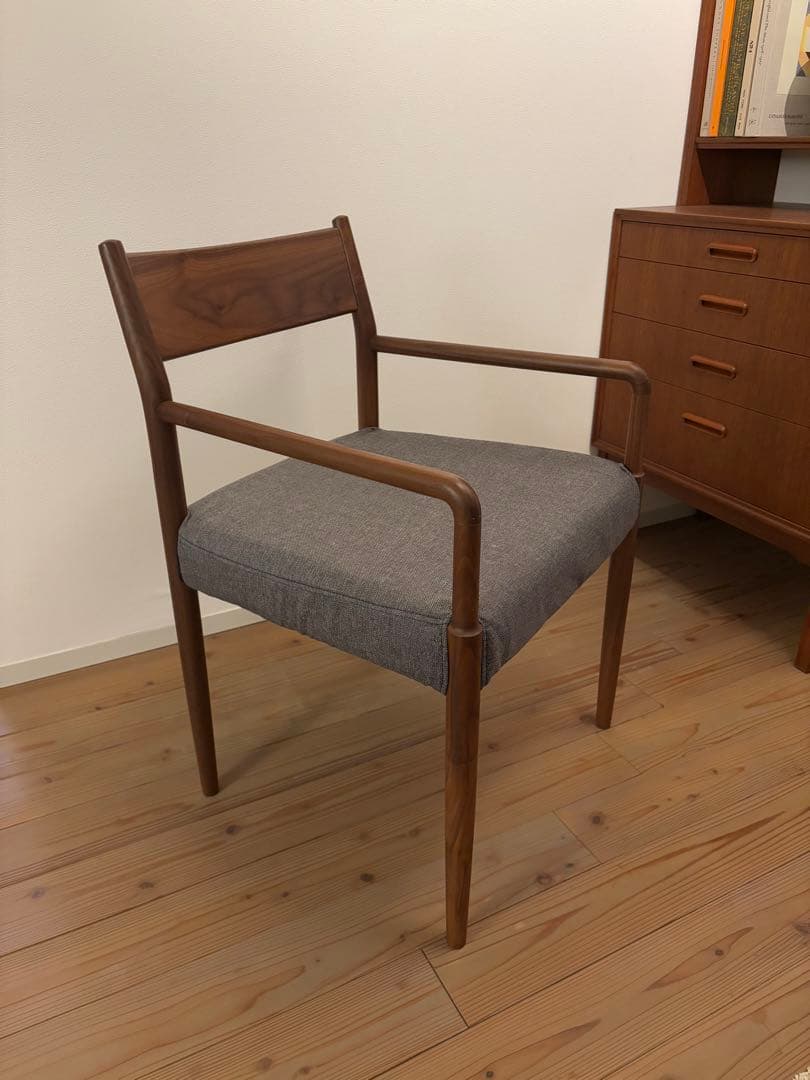 ディズニーファン　スイッポ アームチェアSUIPPO ARM CHAIR