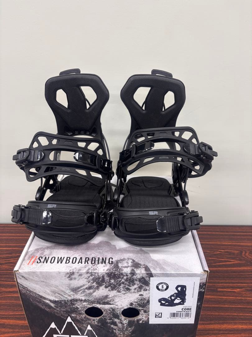 新品未使用24-25 SP binding Core ME サイズS ブラック