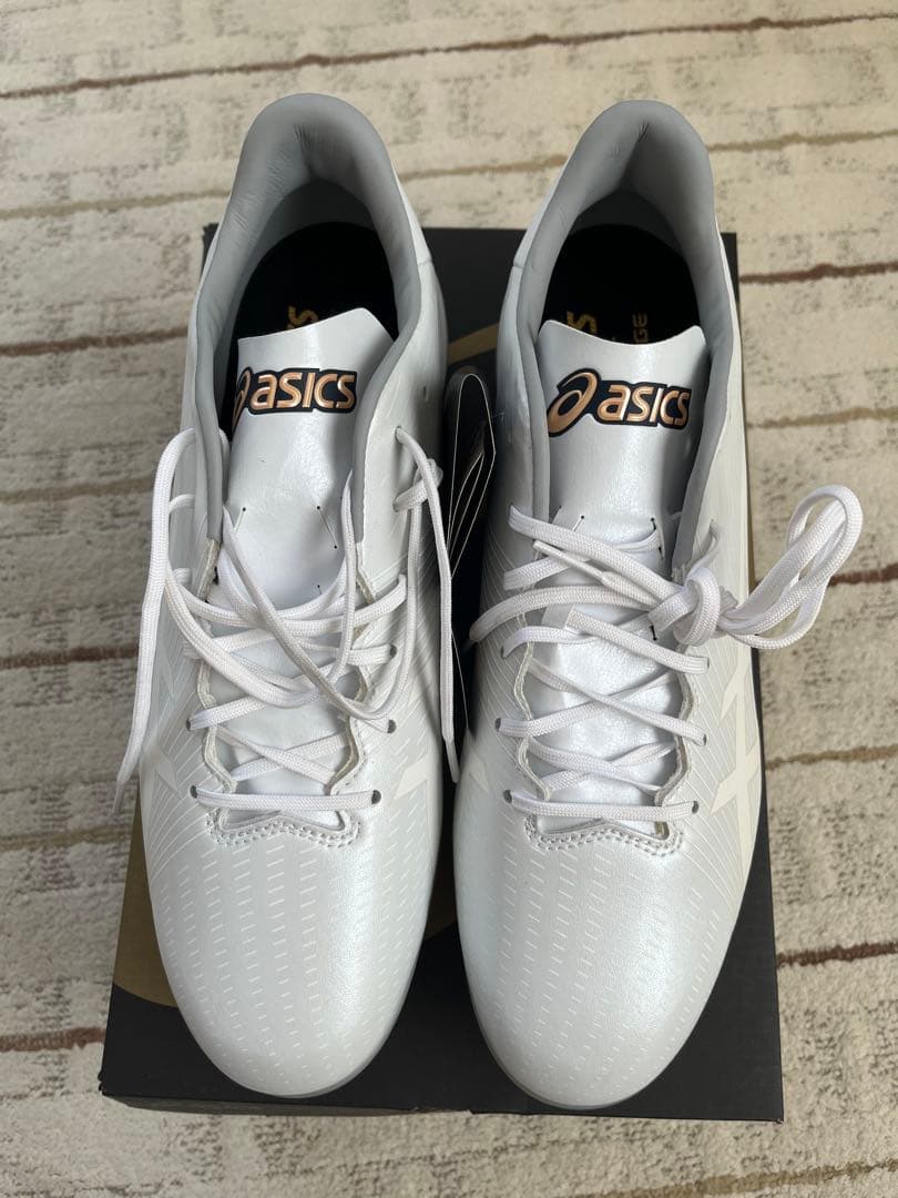 硬式野球スパイク　白　アシックス　28サイズ ASICS（アシックス） 野球 スパイク ネオコネクト 白スパイク 金具