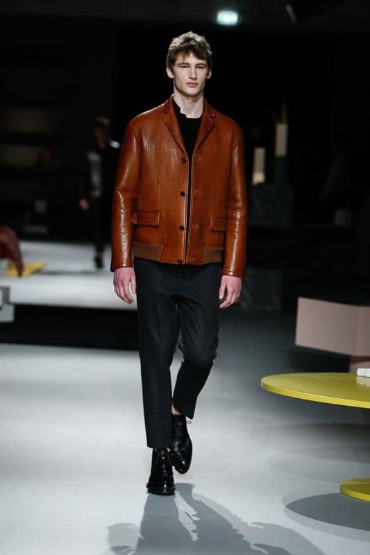 新品 PRADAレザージャケット定価76万/プラダ青山店購入