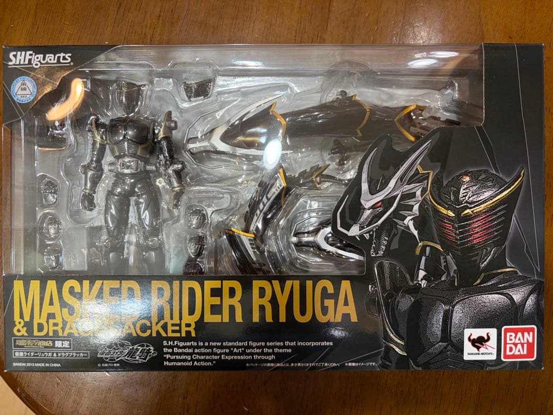 SH Figuarts 仮面ライダーリュウガ&ドラグブラッカー レビュー】 バンダイ 魂ウェブ商店 S.H.Figuarts 仮面ライダーリュウガ
