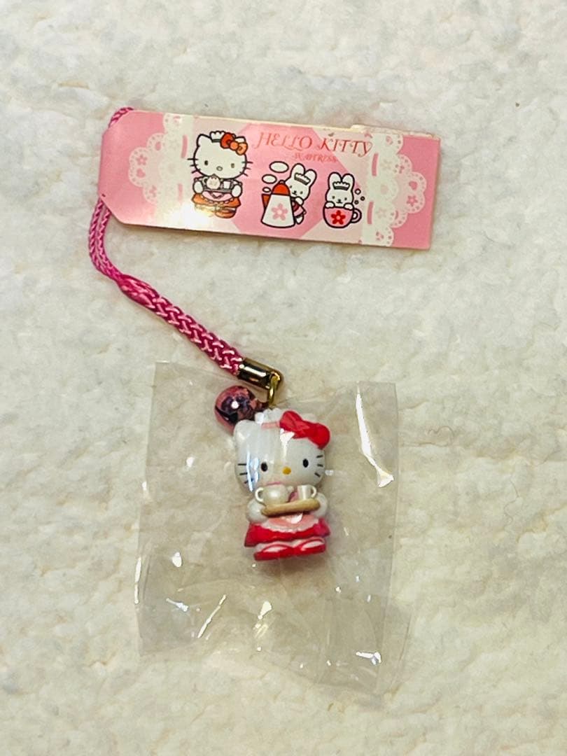 激レア‼︎ サンリオ　2001 ハローキティ　ウエイトレス　ネツケ