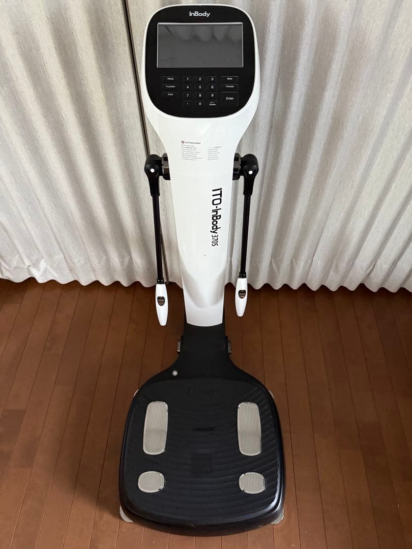 かすてら出品 極美品 体組成計 インボディ370S 本体のみ