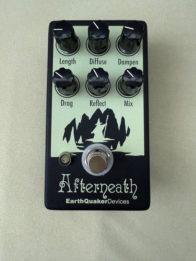EarthQuaker Devices Afterneath ギターエフェクター