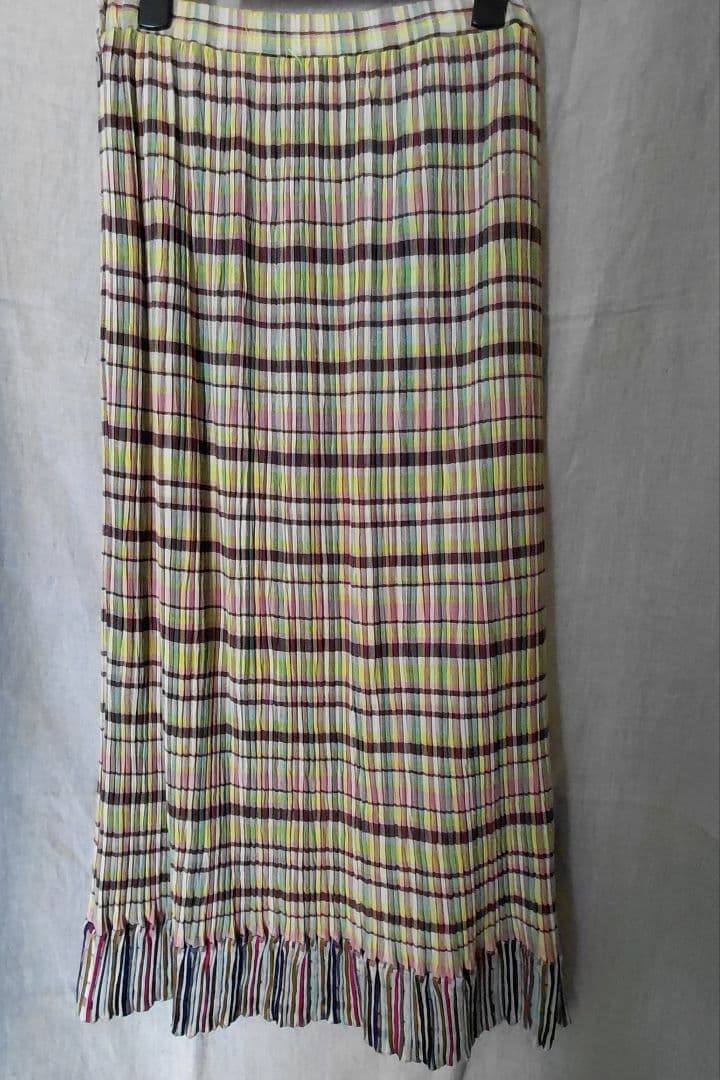 PJC 大西和子 織り素材のチェック柄プリーツスカート　　ホームクリーニング済