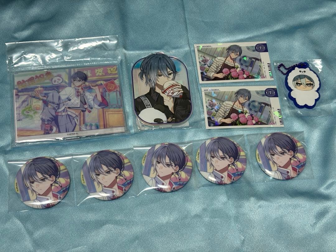 エイトリ 蜂乃屋凪 アクスタ 缶バ GIGO アニメイト 特典 ラバスト