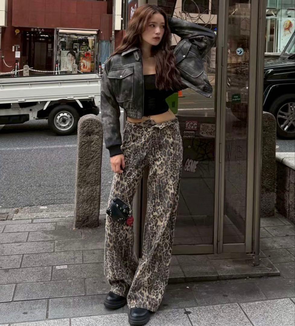 ACLENT アニマルパターンJ/Wワイドストレートパンツ Mサイズ - メルカリ