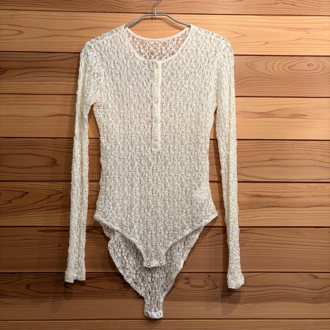 CARLA レースボディスーツ ホワイト