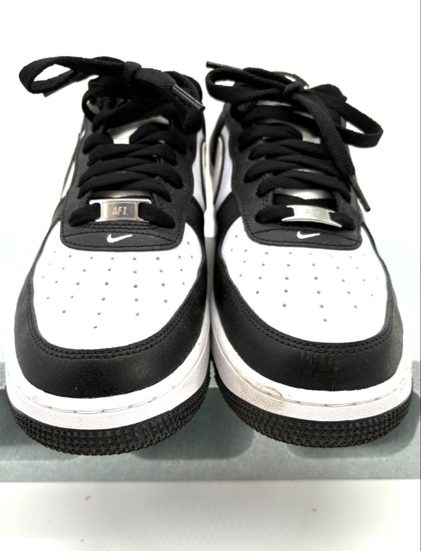【美品】Nike Air Force 1 ホワイト/ブラック 27.5cm