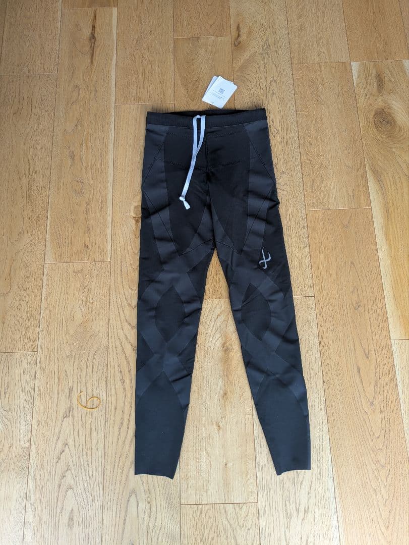 【未使用】CW-X スポーツタイツ HZY399 レディース Mサイズ